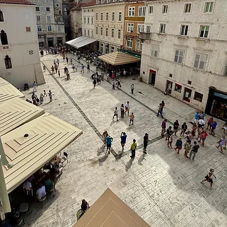 Piazza Dei Signori Apartment Split