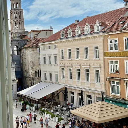 Piazza Dei Signori Apartment Split