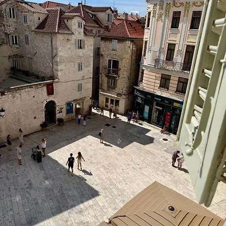 Piazza Dei Signori Split